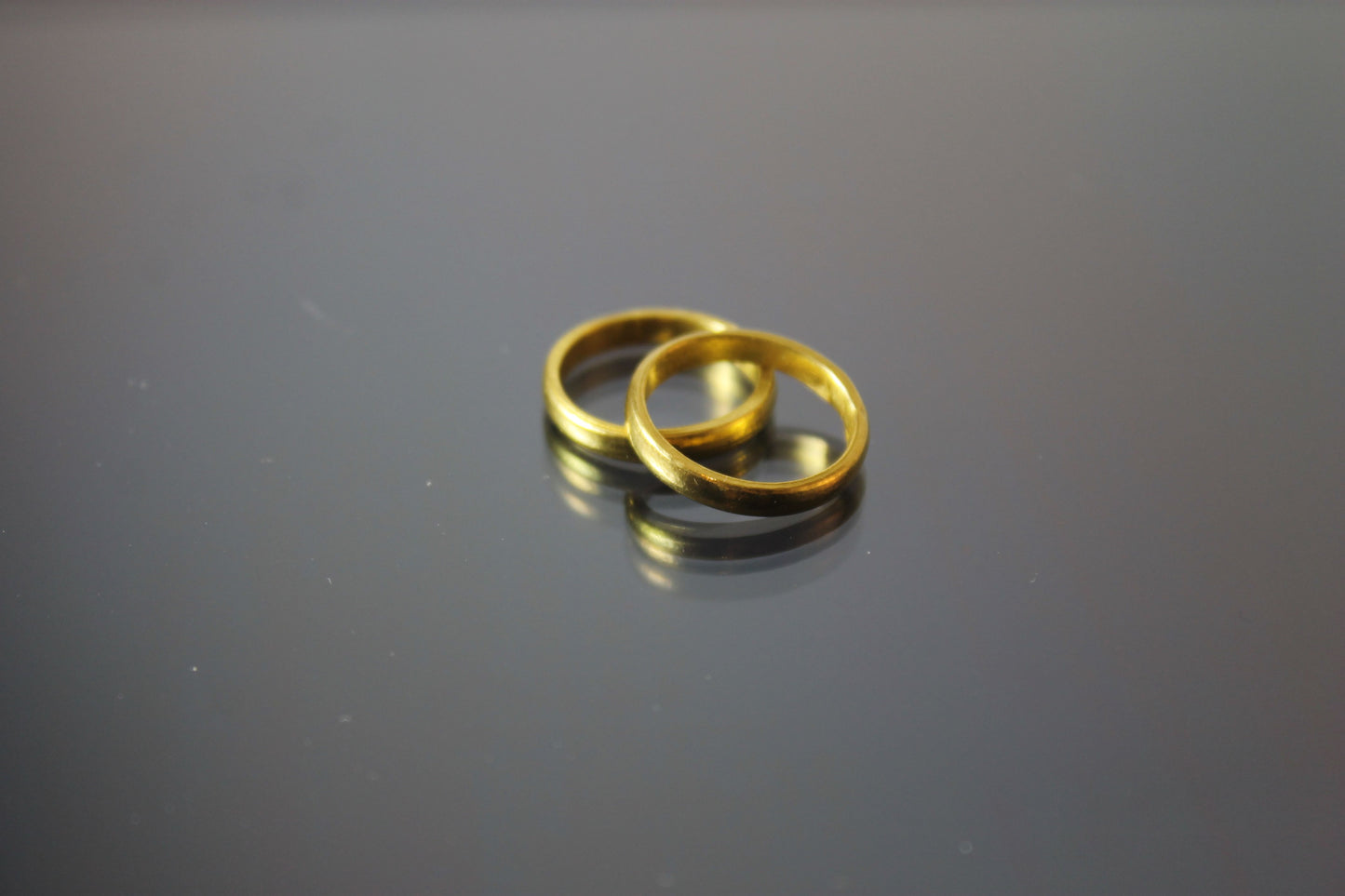 24k Gold Rounded 2.8mm Ring