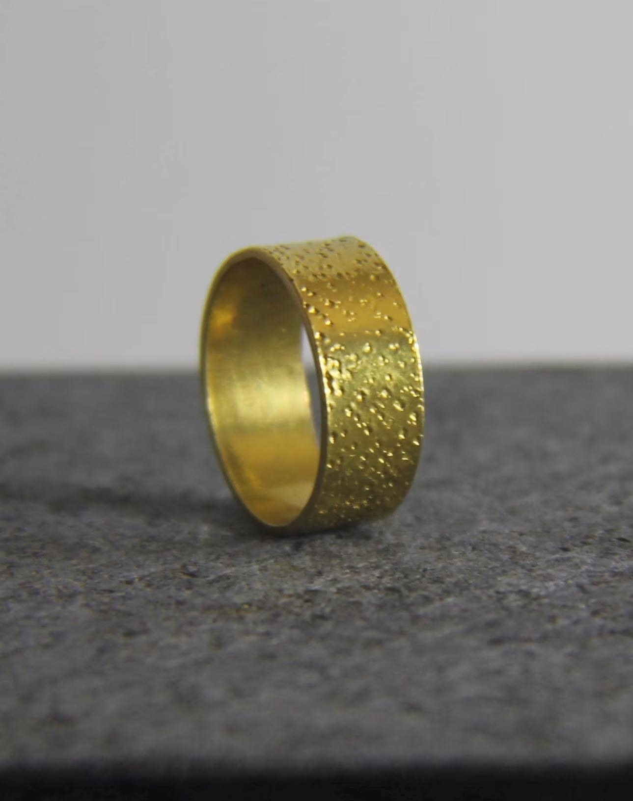 24k Gold Spikerolled 8mm Ring