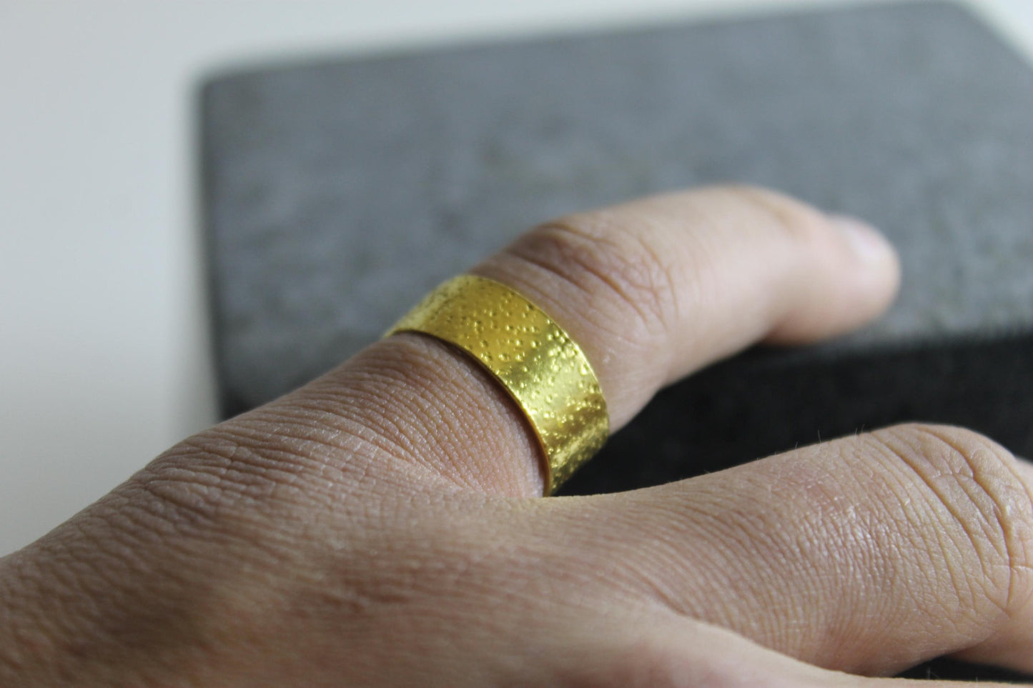 24k Gold Spikerolled 8mm Ring