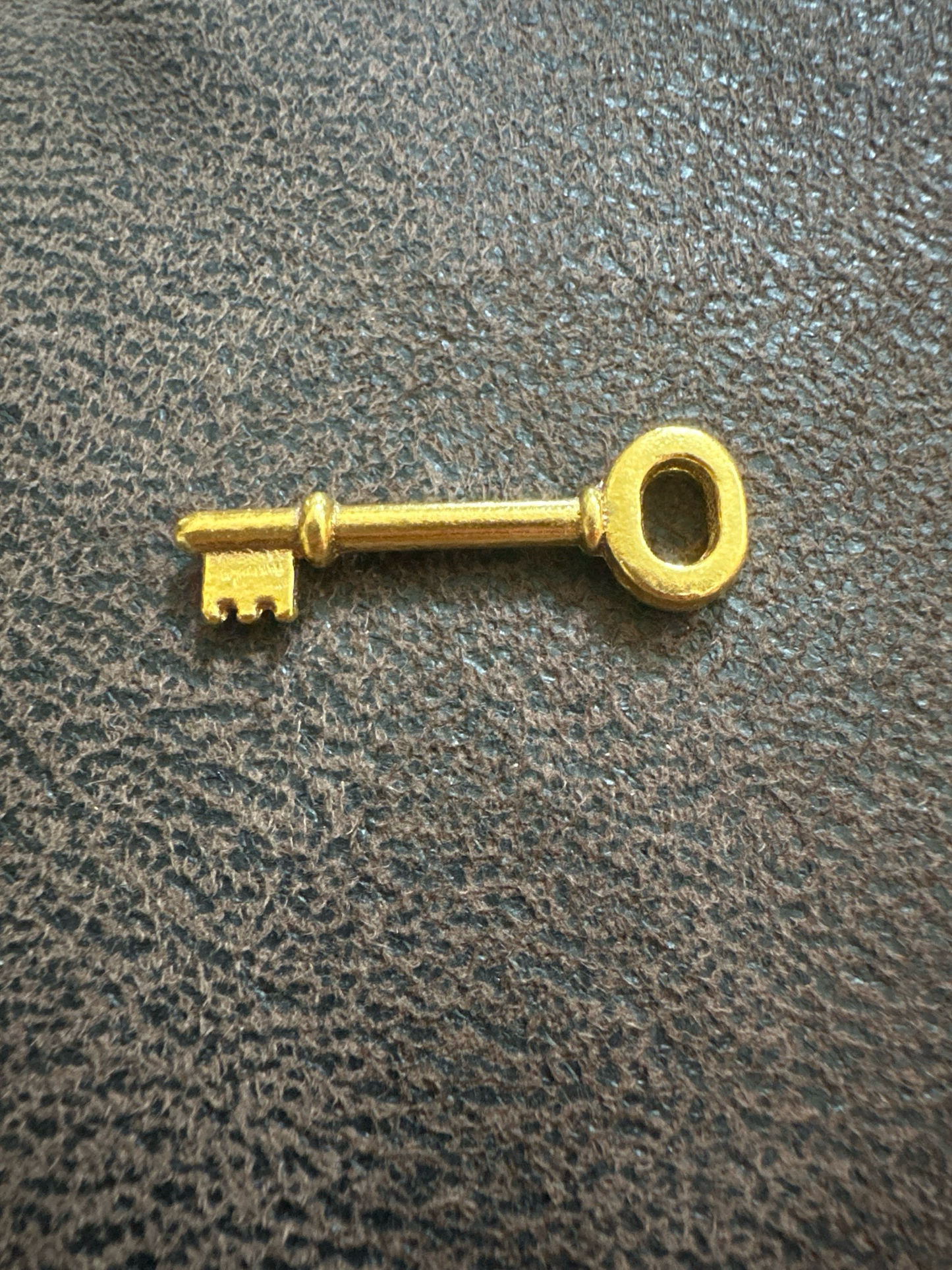 24K Key pendant