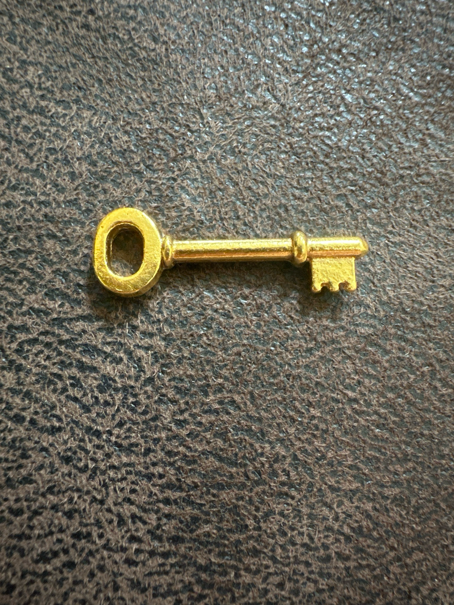 24K Key pendant