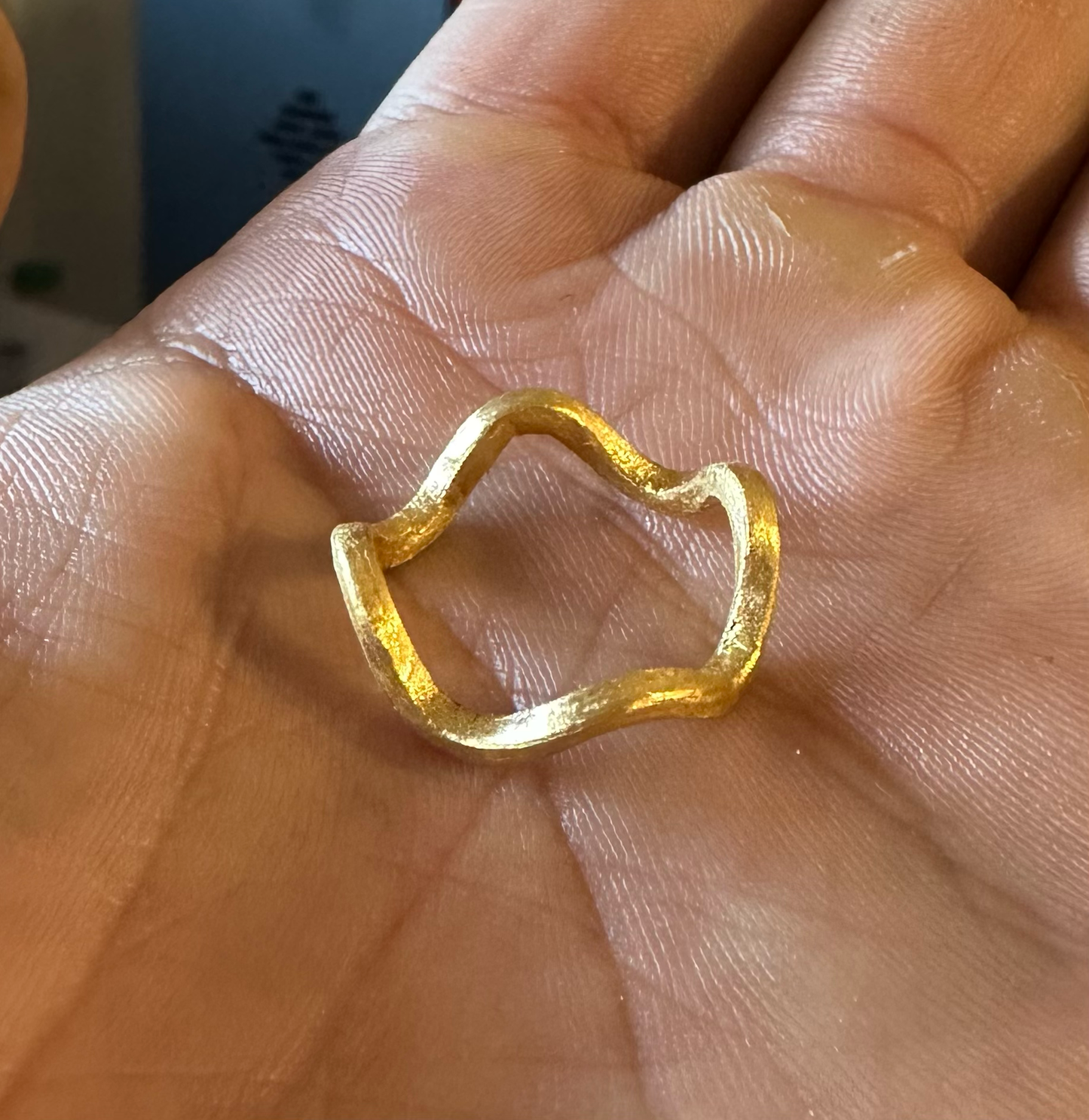 24k Gold Wavy Ring